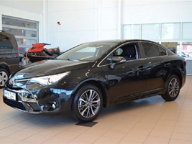 Toyota Avensis III (facelift 2015)