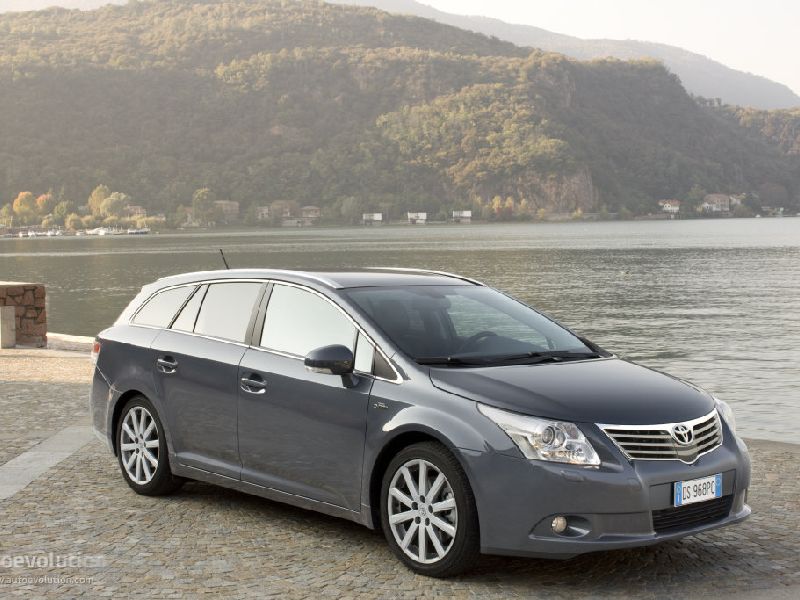 Toyota Avensis III Wagon (facelift 2012)