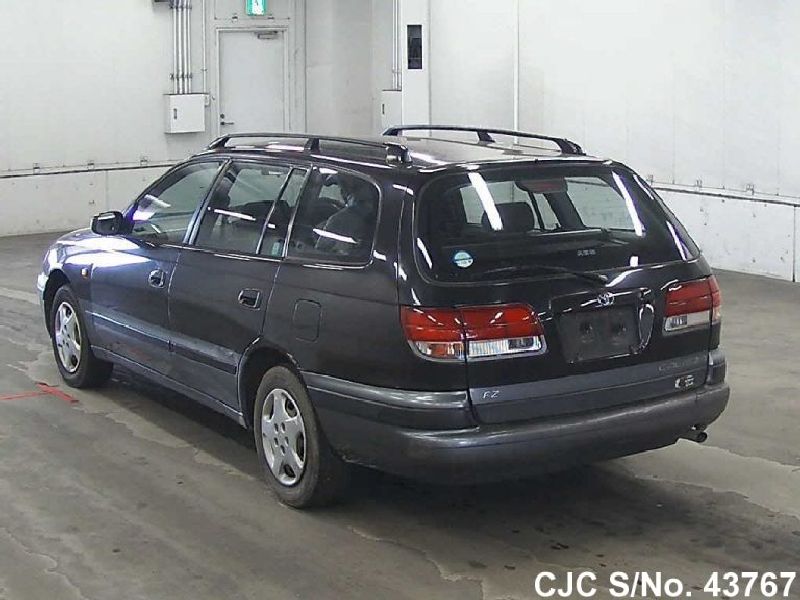 Toyota Caldina (T24)
