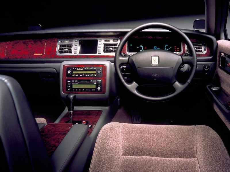 Toyota Century III (G60)