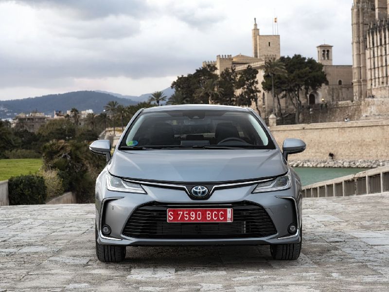 Toyota Corolla Hatchback XII (E210)