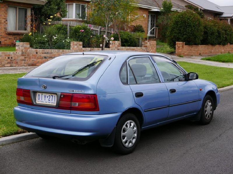 Toyota Corolla VIII (E110)