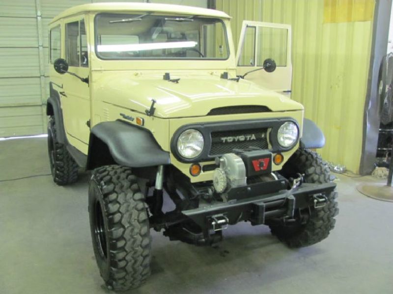 Toyota Land Cruiser 40