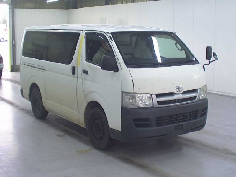 Toyota Regius Ace