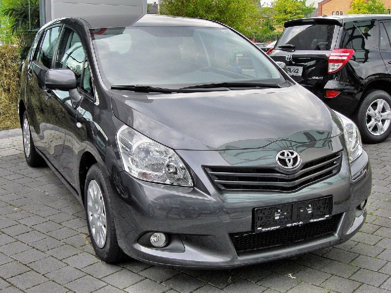 Toyota Sienna III (facelift 2018)