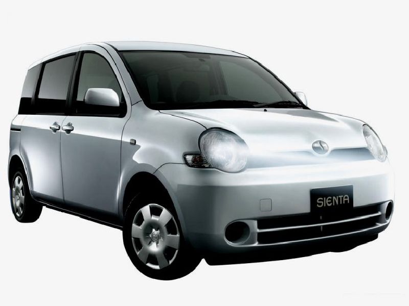 Toyota Sienta I