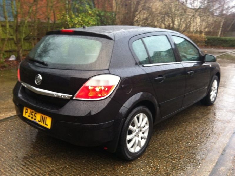 Vauxhall Astra Mk V CC Sport Hatch