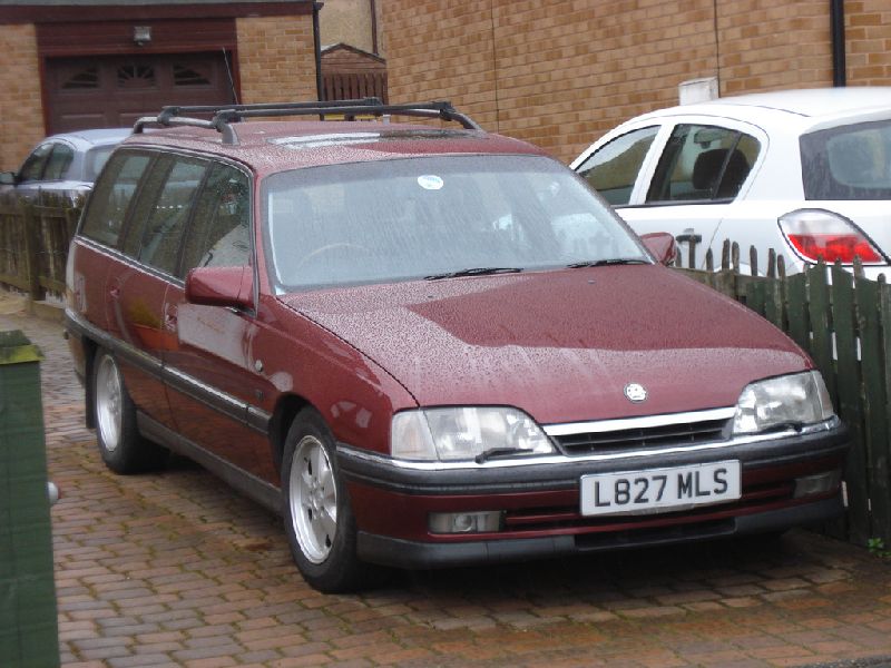 Vauxhall Carlton Mk III Estate