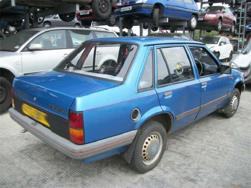 Vauxhall Nova CC