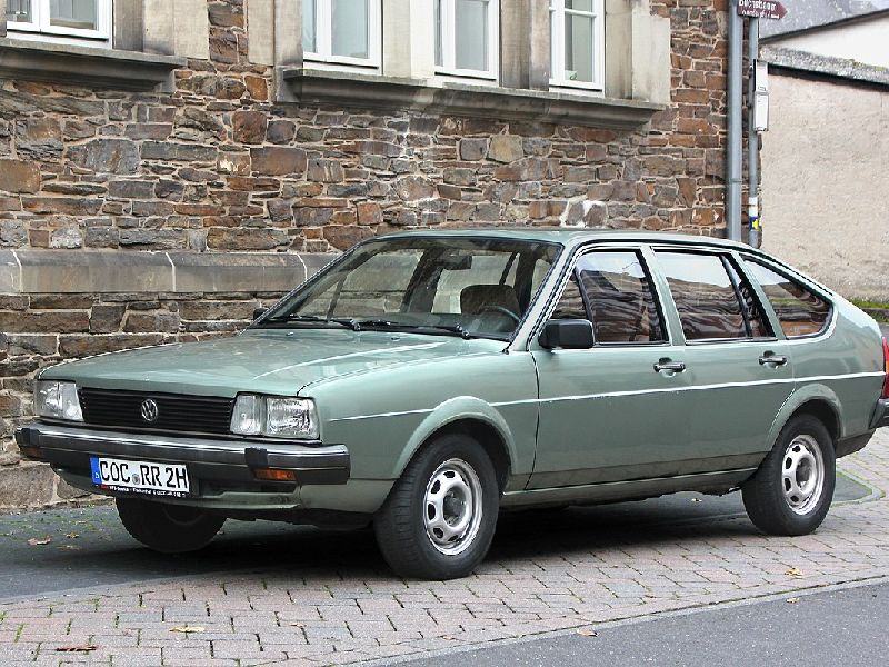 Volkswagen Passat Variant (B2)