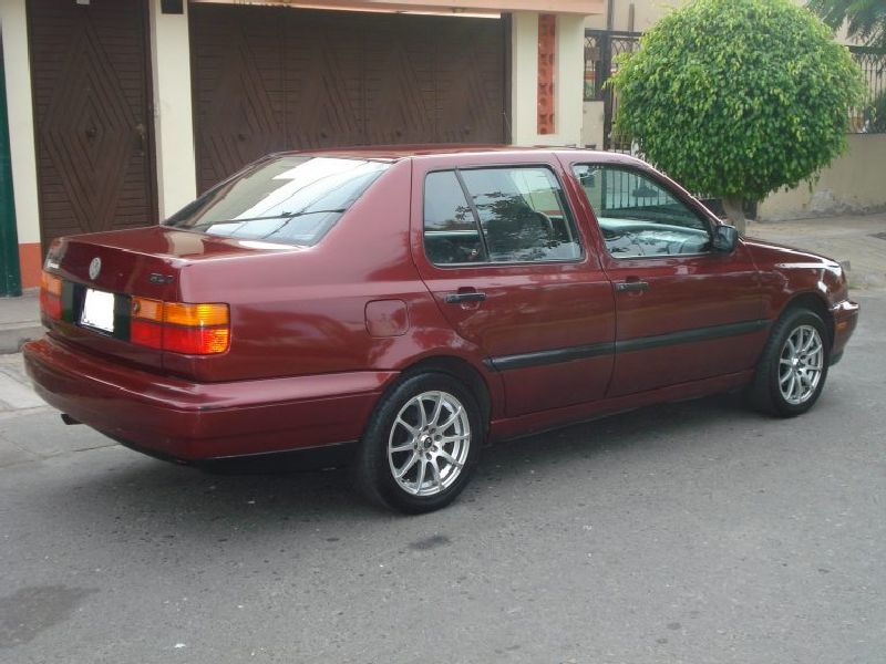 Volkswagen Vento (1HX0)