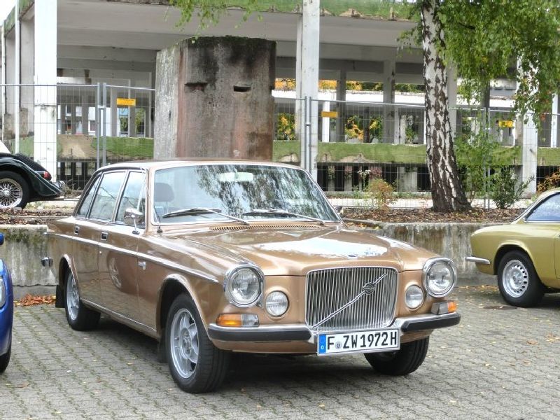 Volvo 164