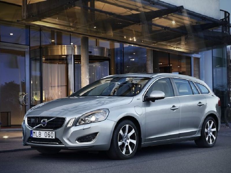 Volvo V60 I (2013 facelift)