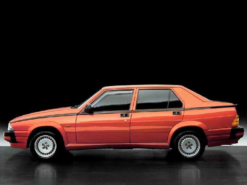 Alfa Romeo 75