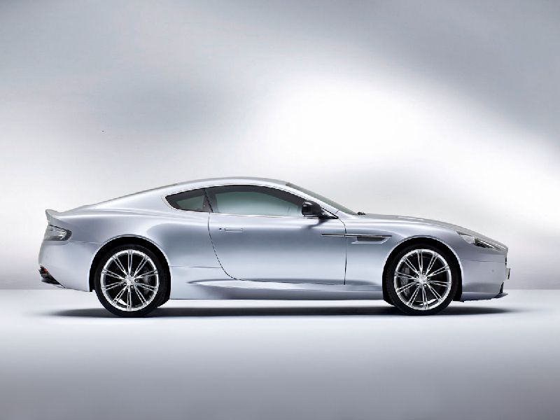 Aston Martin DB9