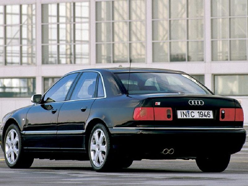 Audi S8