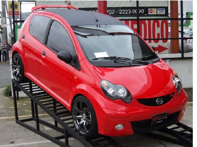 BYD F 8