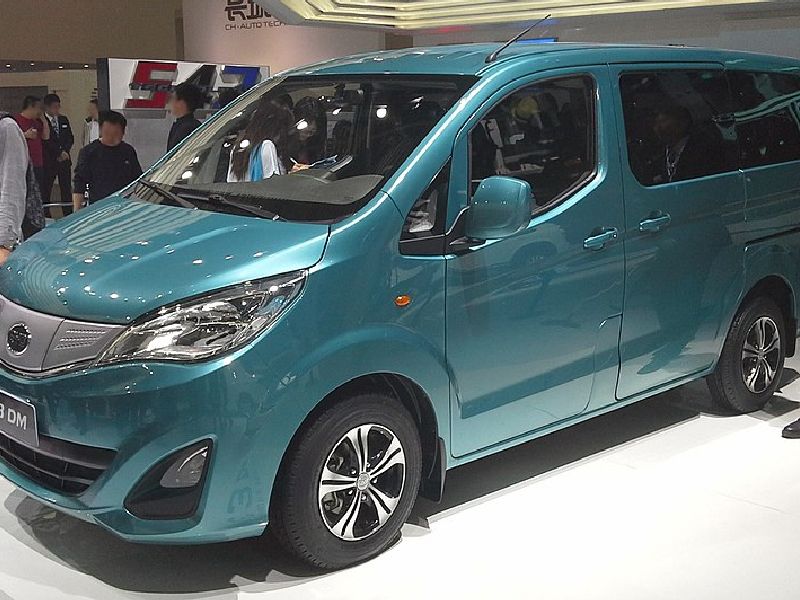 BYD T3