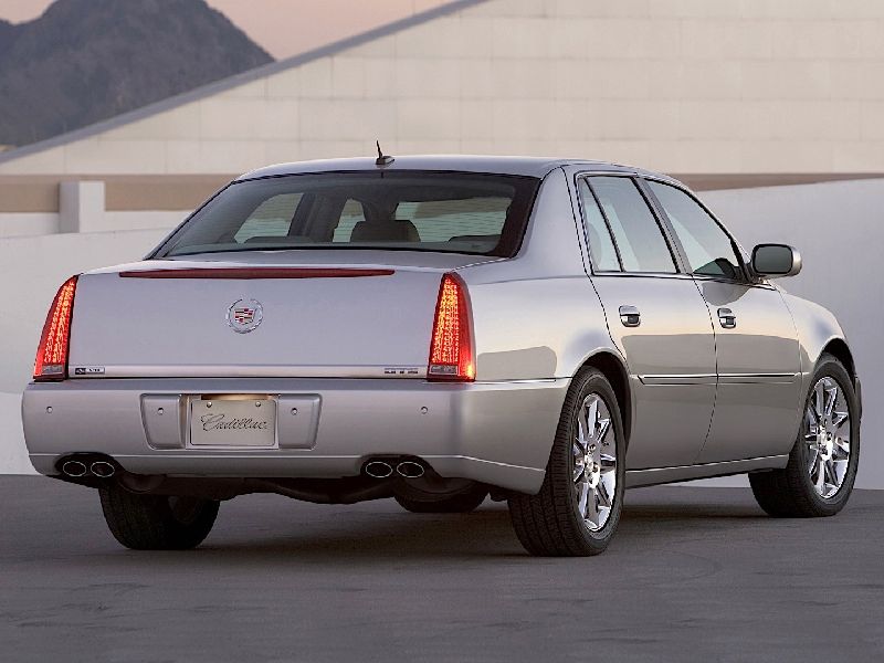 Cadillac DTS