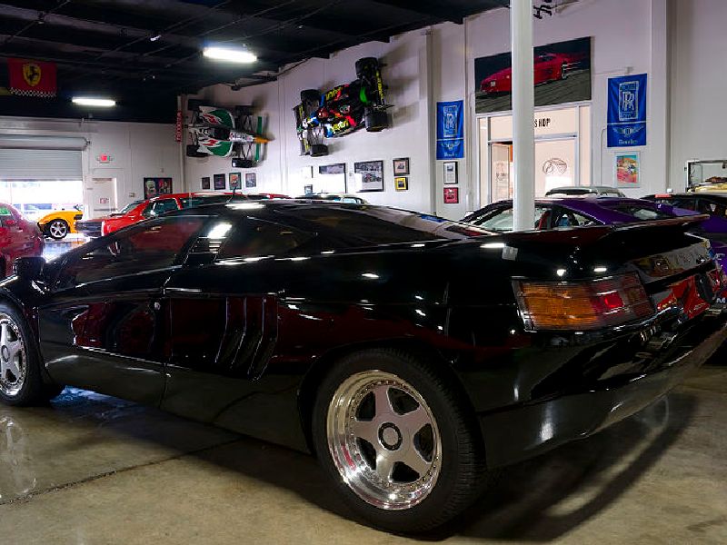 Cizeta V16t