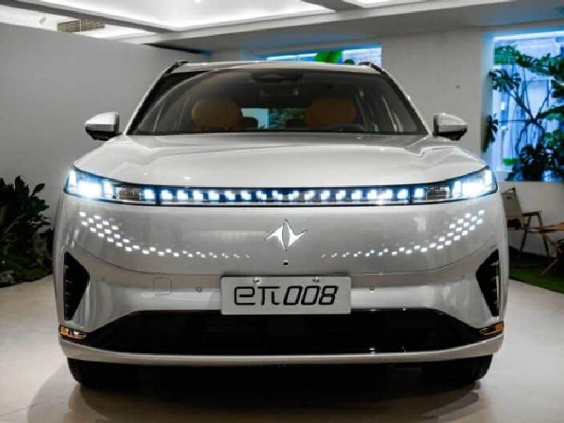 DongFeng e pi 008