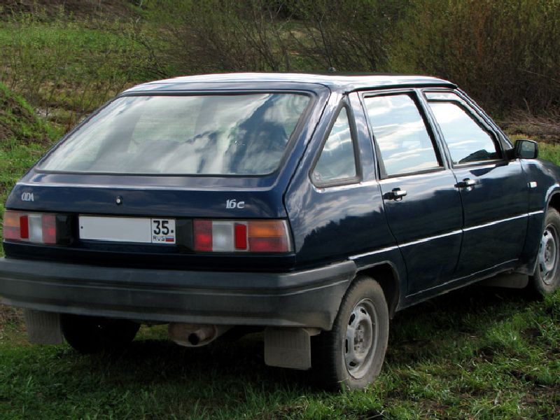 Izh 2126