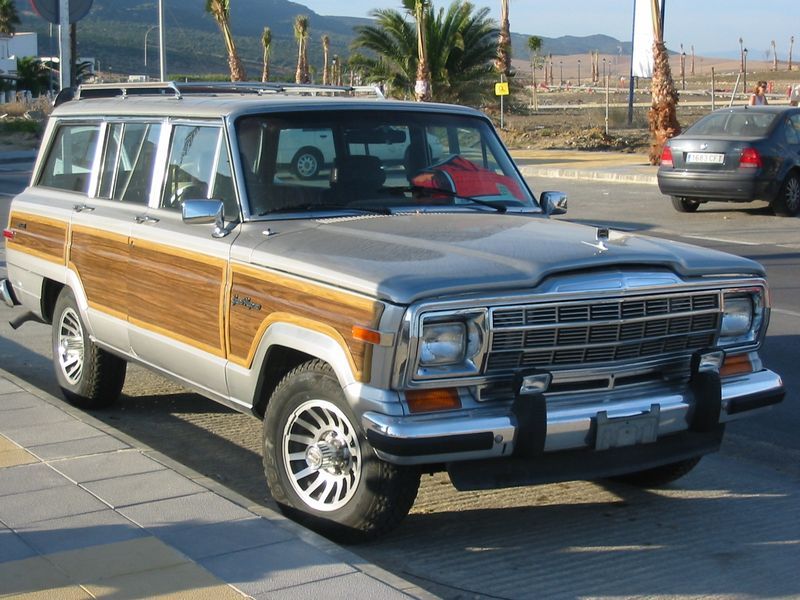 Jeep Wagoneer