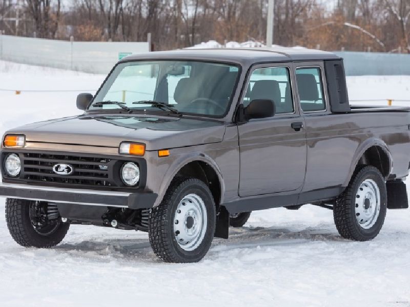 Lada 2328