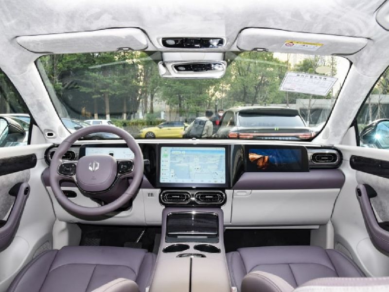 Leapmotor C11