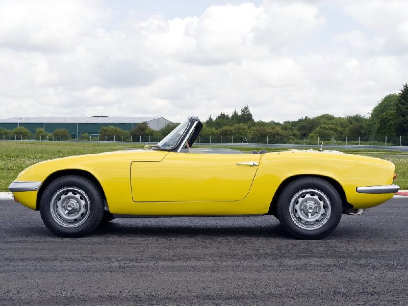 Lotus Elan