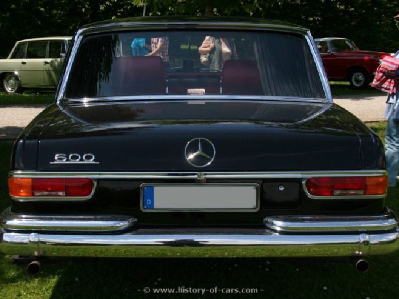 Mercedes-Benz Pullmann