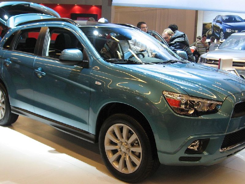 Mitsubishi RVR
