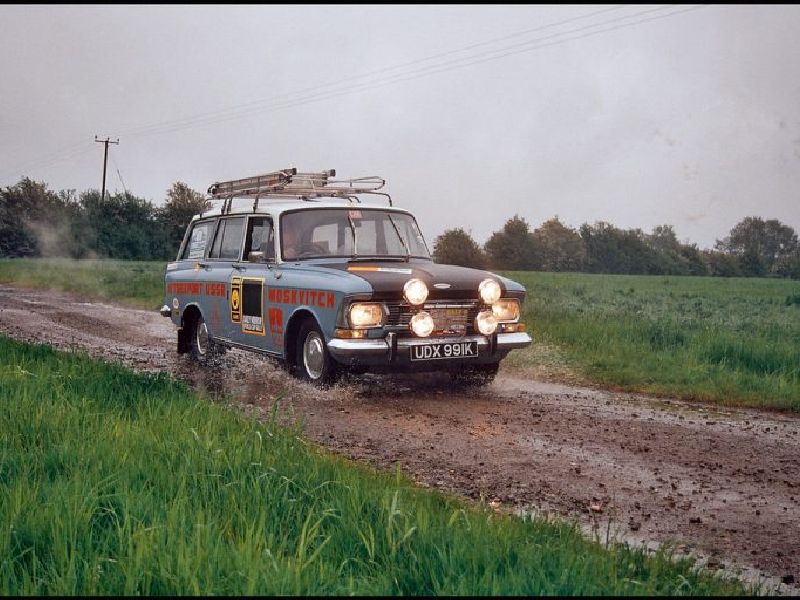 Moskvich 427