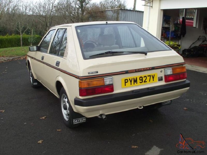 Nissan Cherry