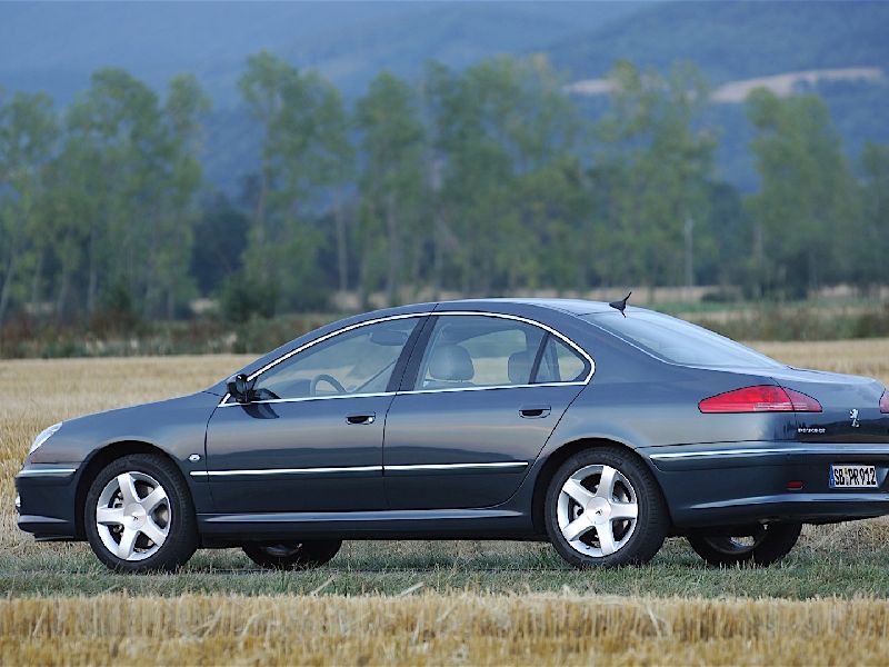 Peugeot 607