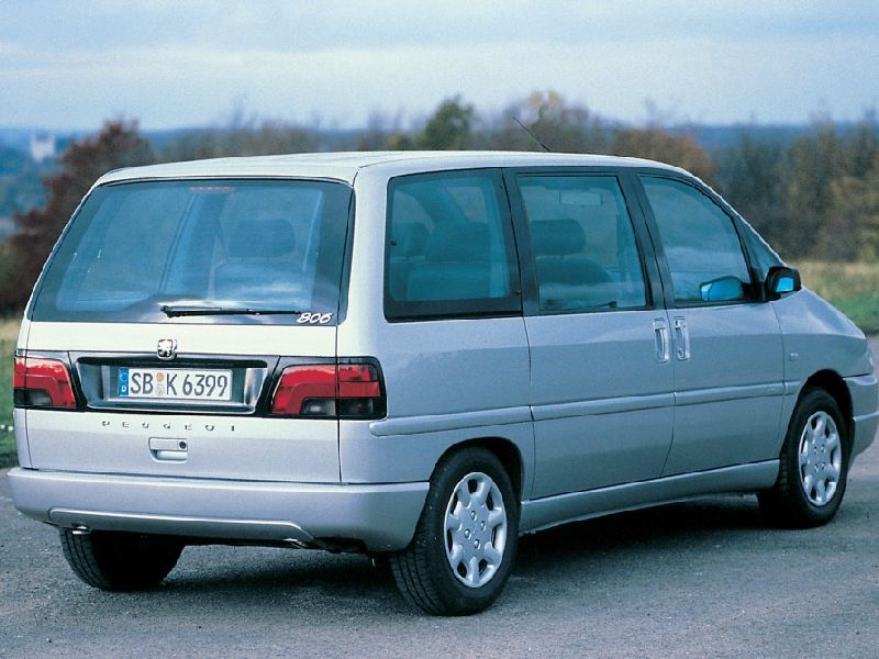 Peugeot 806