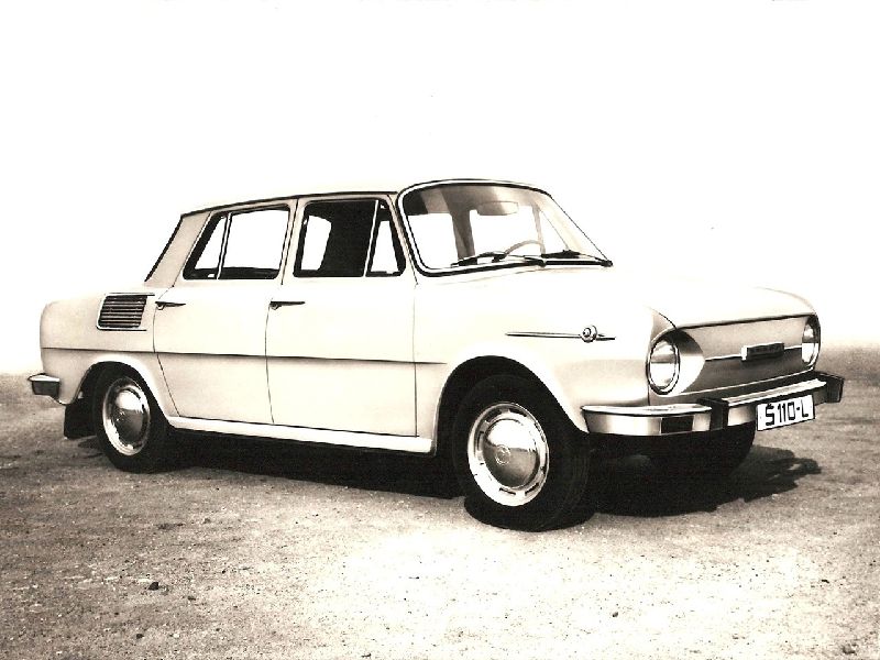 Skoda 100
