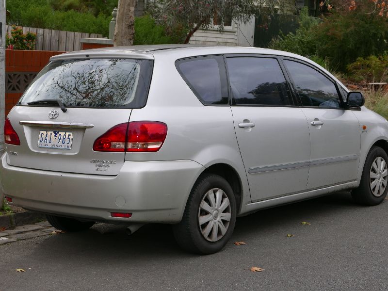Toyota Avensis Verso