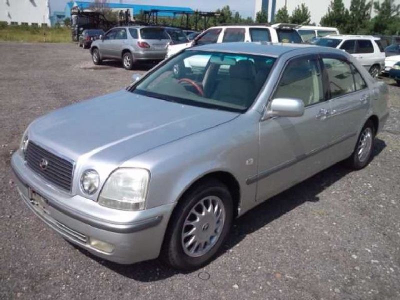 Toyota Progres