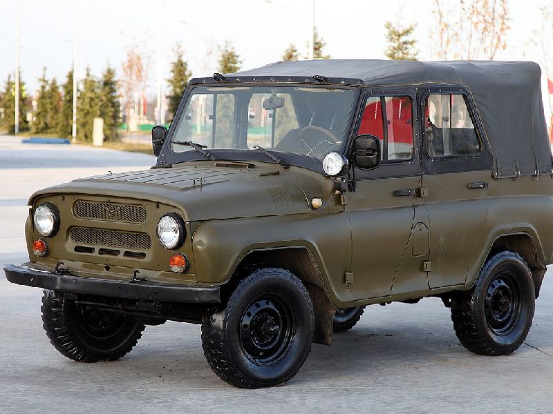 UAZ Hunter