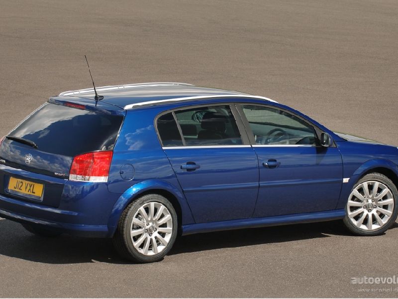 Vauxhall Signum