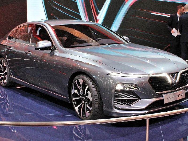 VinFast LUX SA