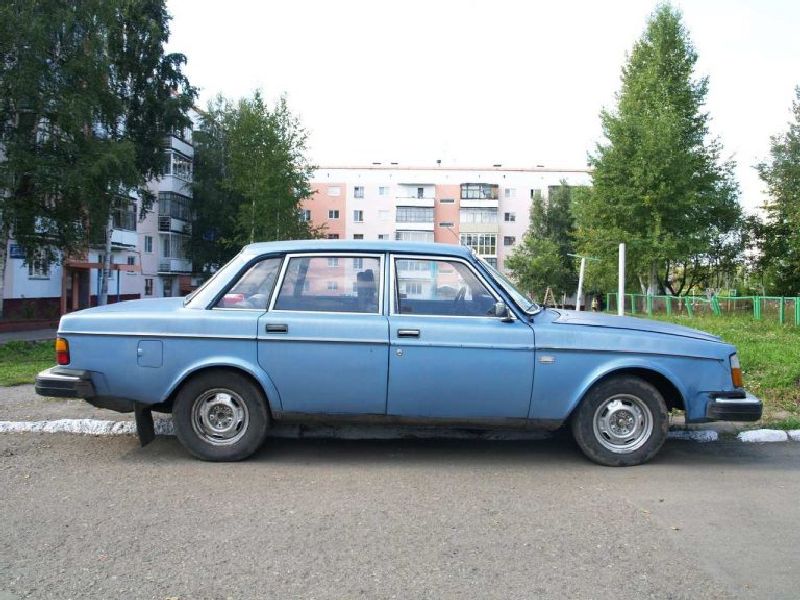 Volvo 240